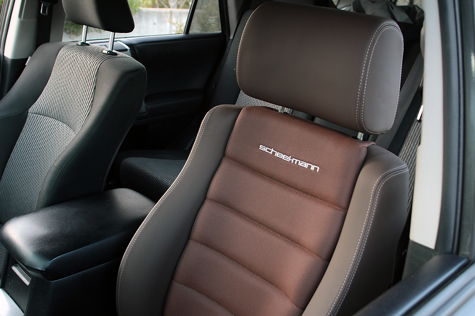 Full mounted scheel-mann seat into a 5th Gen 4Runner