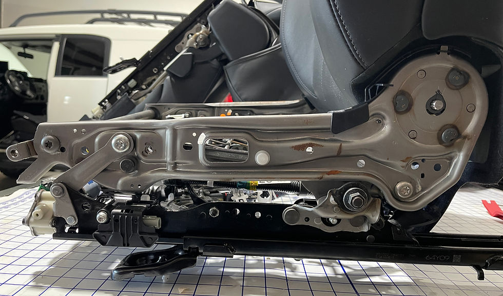 Lower seat frame on the passenger LX570