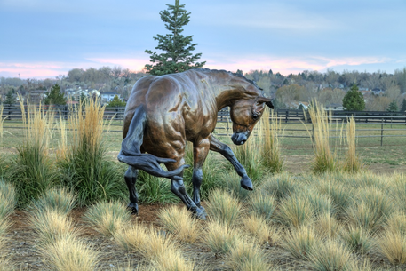 TLP LIFESIZE BRONZE HORSE TURNAROUND SCULPTURE.png