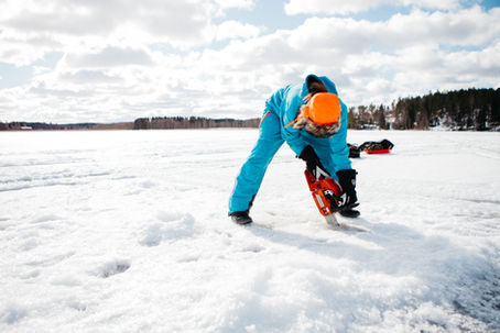 Päijänne on the Rocks 2016. Ice diving.