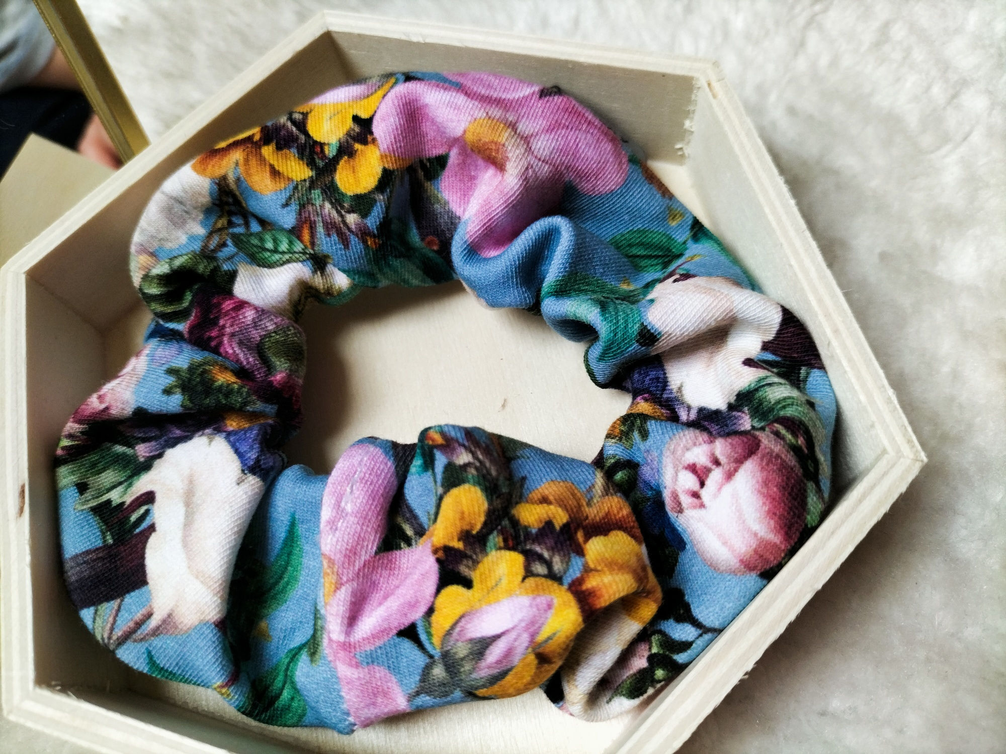 Frotka gumka do włosów kwiaty