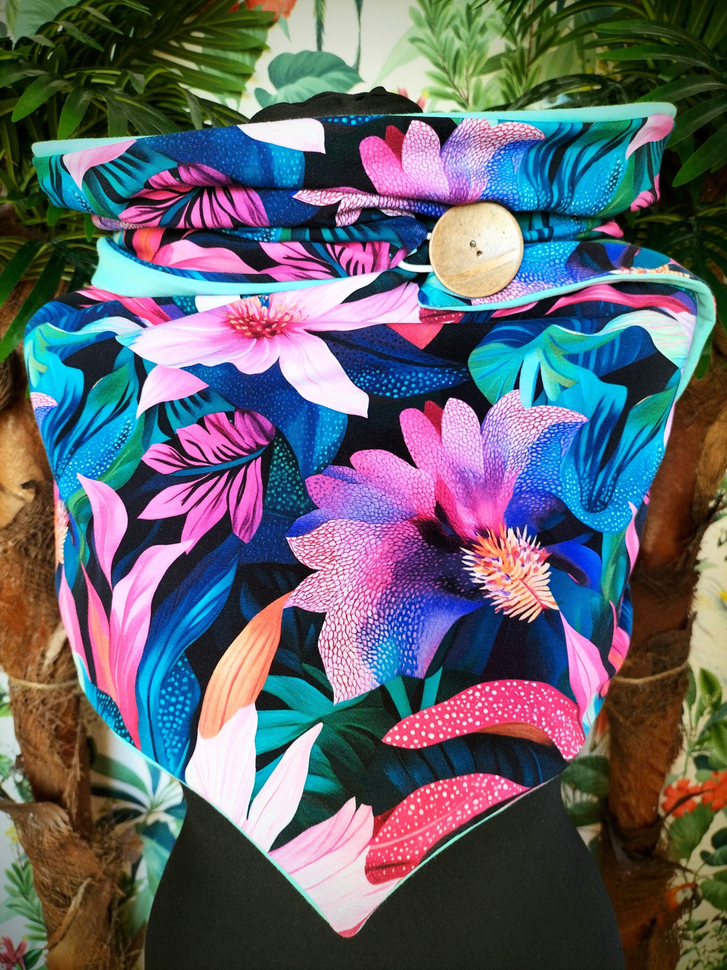 Chusta duża, damska, kominokaptur 2w1 duży guzik, piękne kwiaty