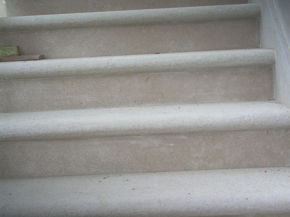 Particolare scala esterna