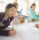 Les enfants de la classe d'art