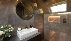 112 bathroom_resized.jpg