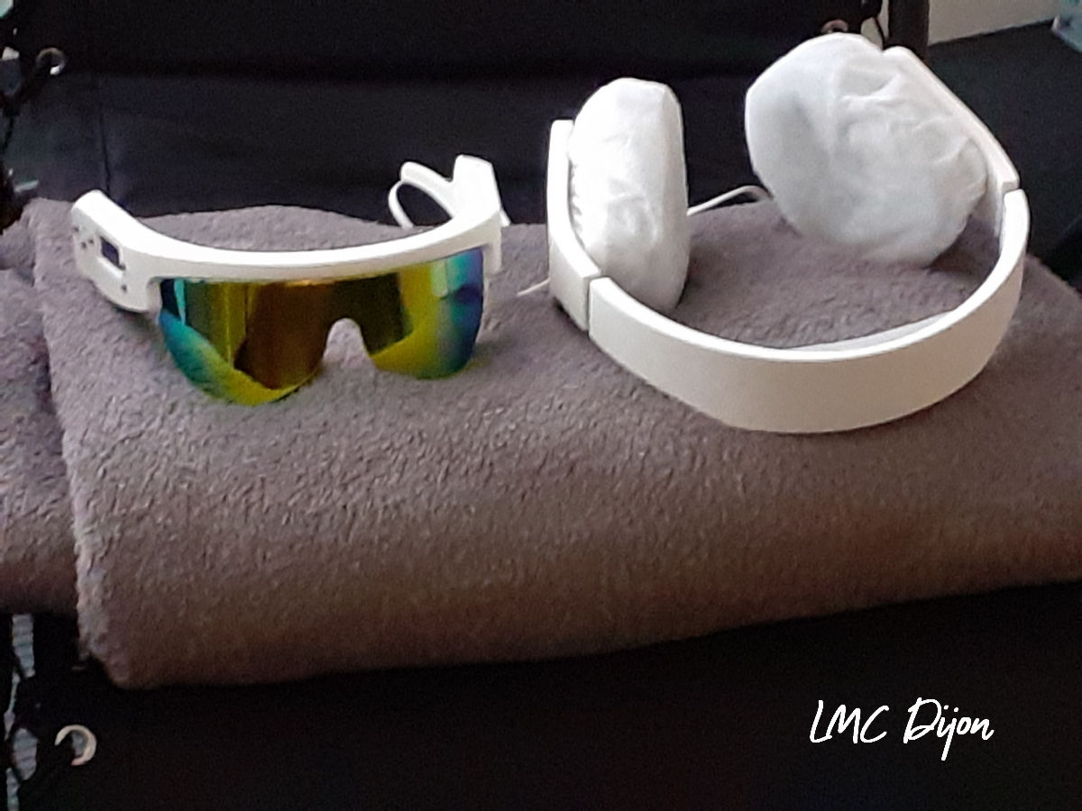 lunettes et casque de luminothérapie