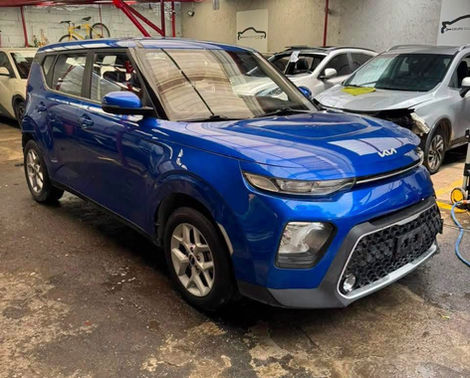 Kia Soul LX 2022