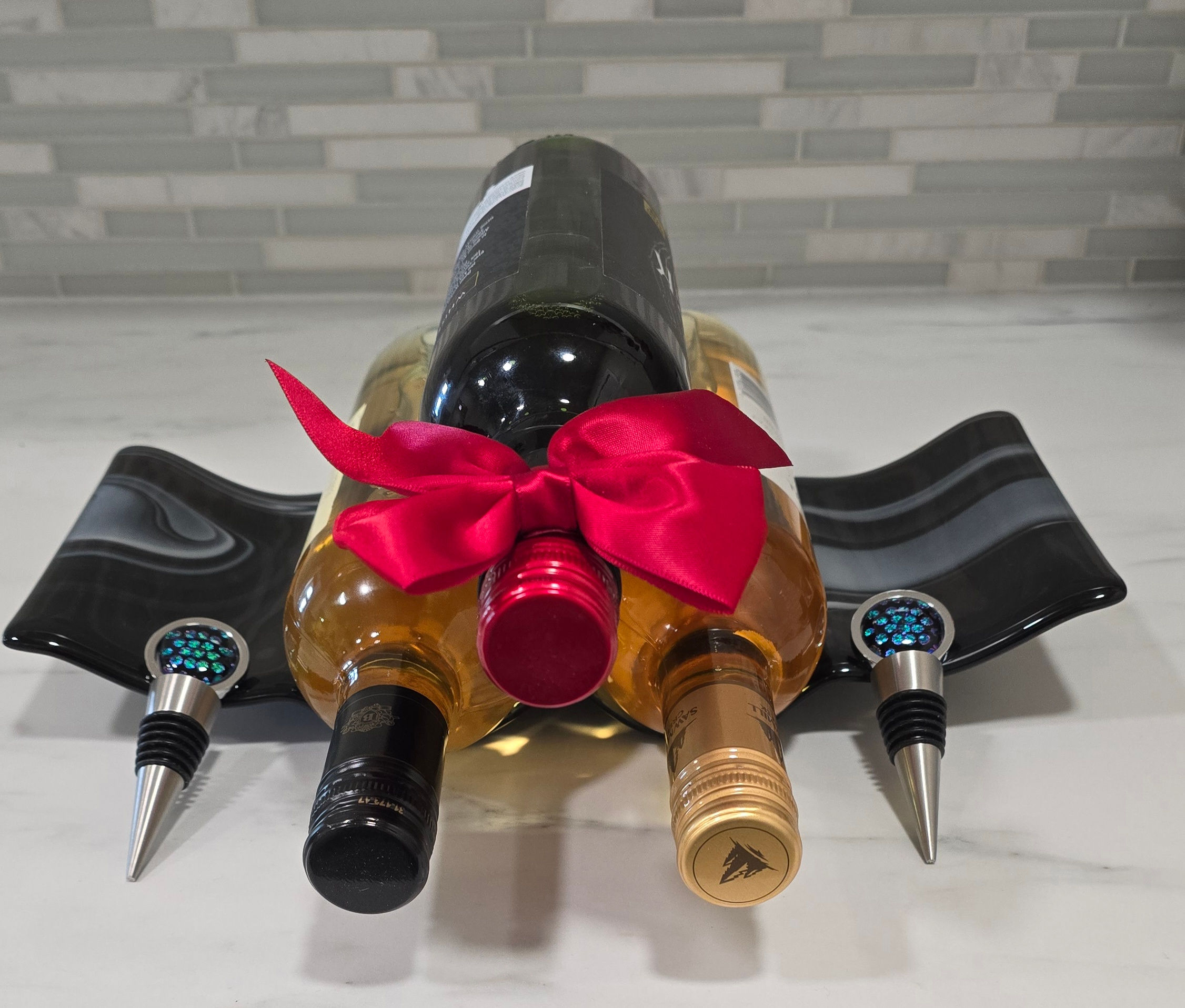 licorice swirl glass wine rack