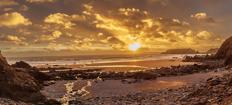 Photo of Marloes Sands Sunset Panoramic taken by Geoff Wayman