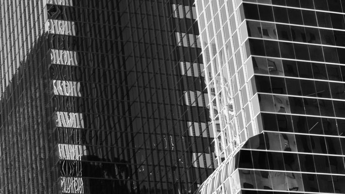  Chicago, Illinois, USA -
Accenture Tower,
Murphy/Jahn, led by architect Helmut Jahn