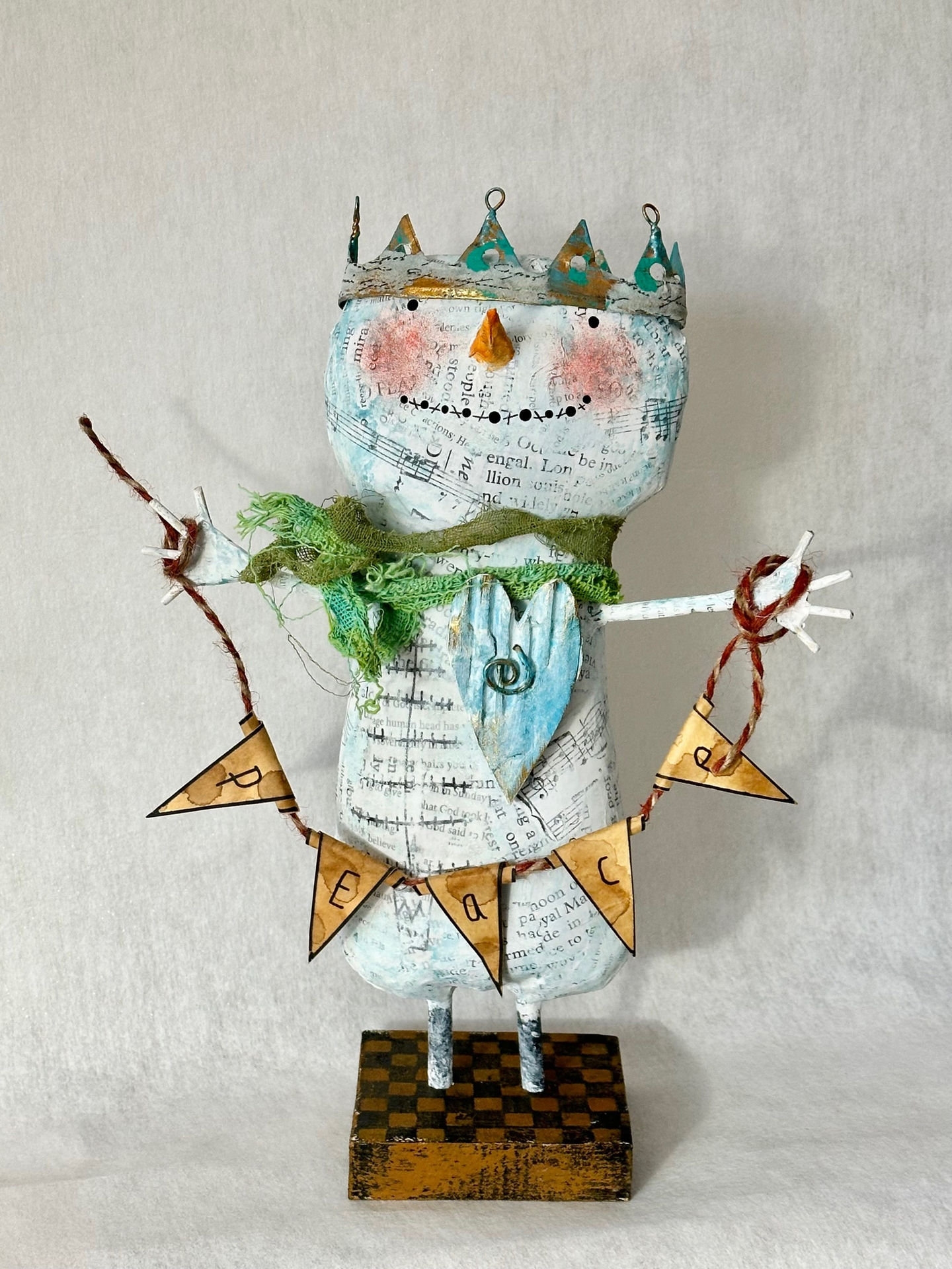 Paper Mâché Snowman