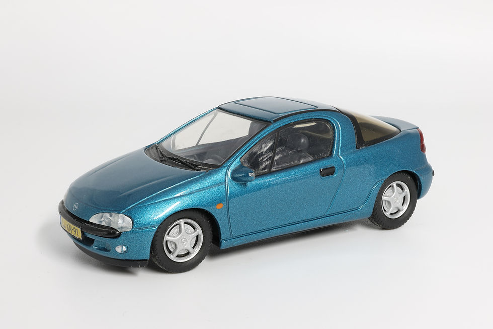 #29 - Opel Tigra A (1995) - Schuco