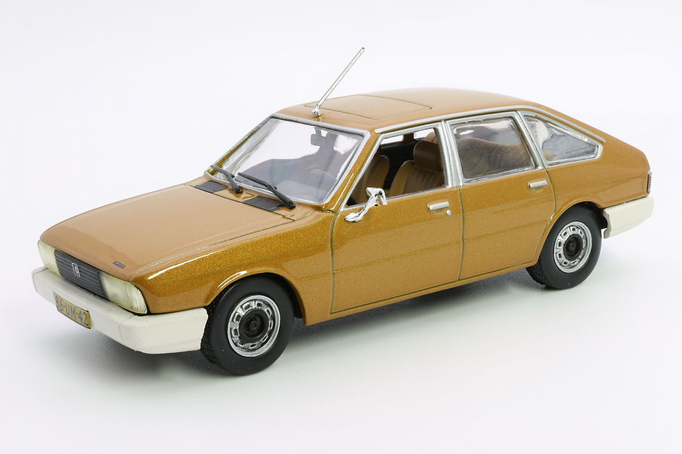 #440 - Simca 1307 (1978) - IXO Altaya