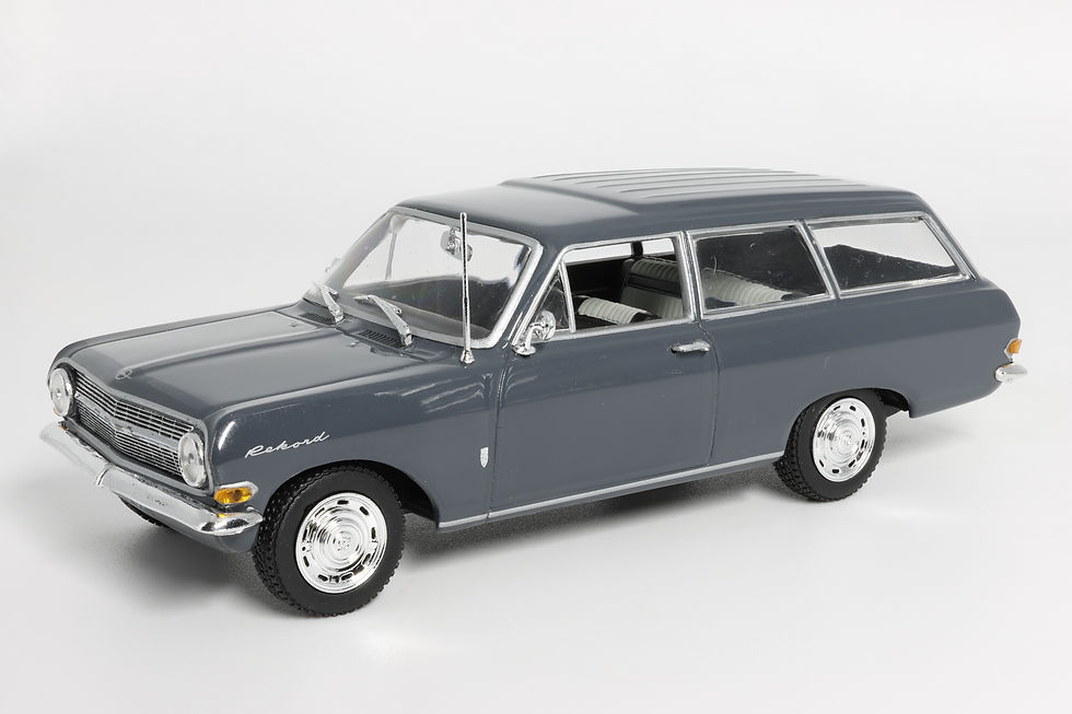 #467 - Opel Rekord A Caravan (1965) - Minichamps 430 046115