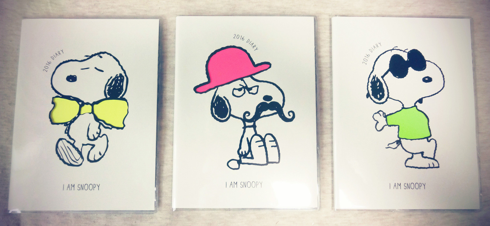 ネオンスヌーピー手帳 Graphic Designer Jp