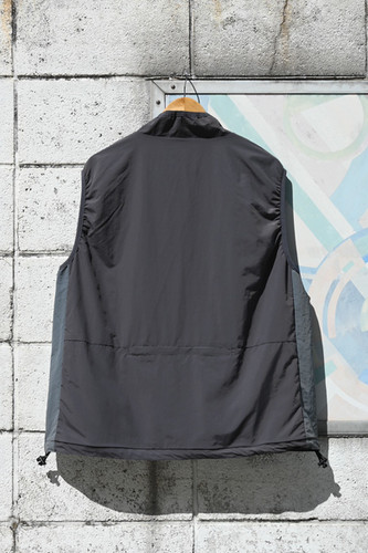 トップス BBS x CRUMB \