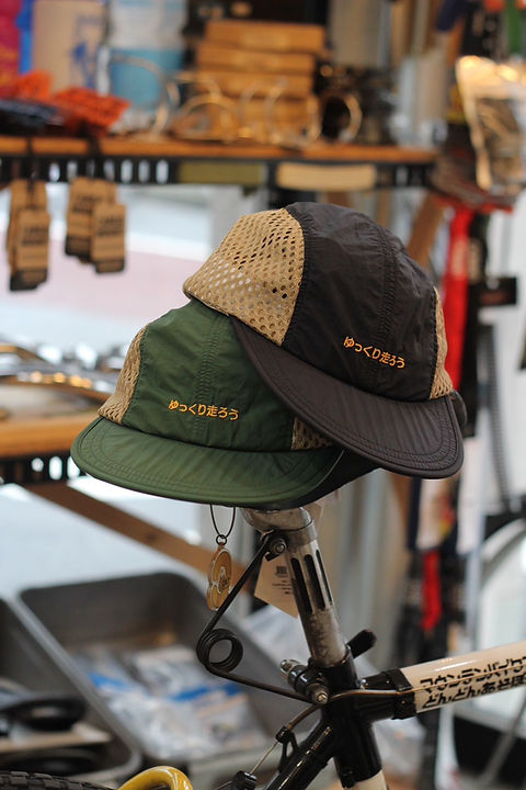 ゆっくり走ろう CAP HITCH CRUMB WORKS old mtb ゆっくり走ろう Classic Mesh CAP | CRUMB WORKS