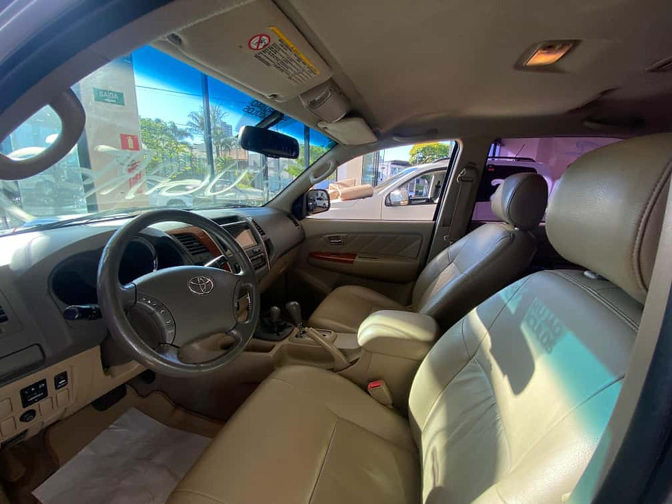 Miniatura: HILUX SW4 SRV 4X4 DIESEL 2010