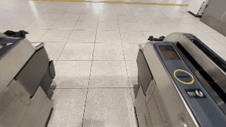 改札口_GIF.gif