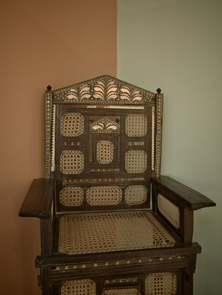 R0002710
