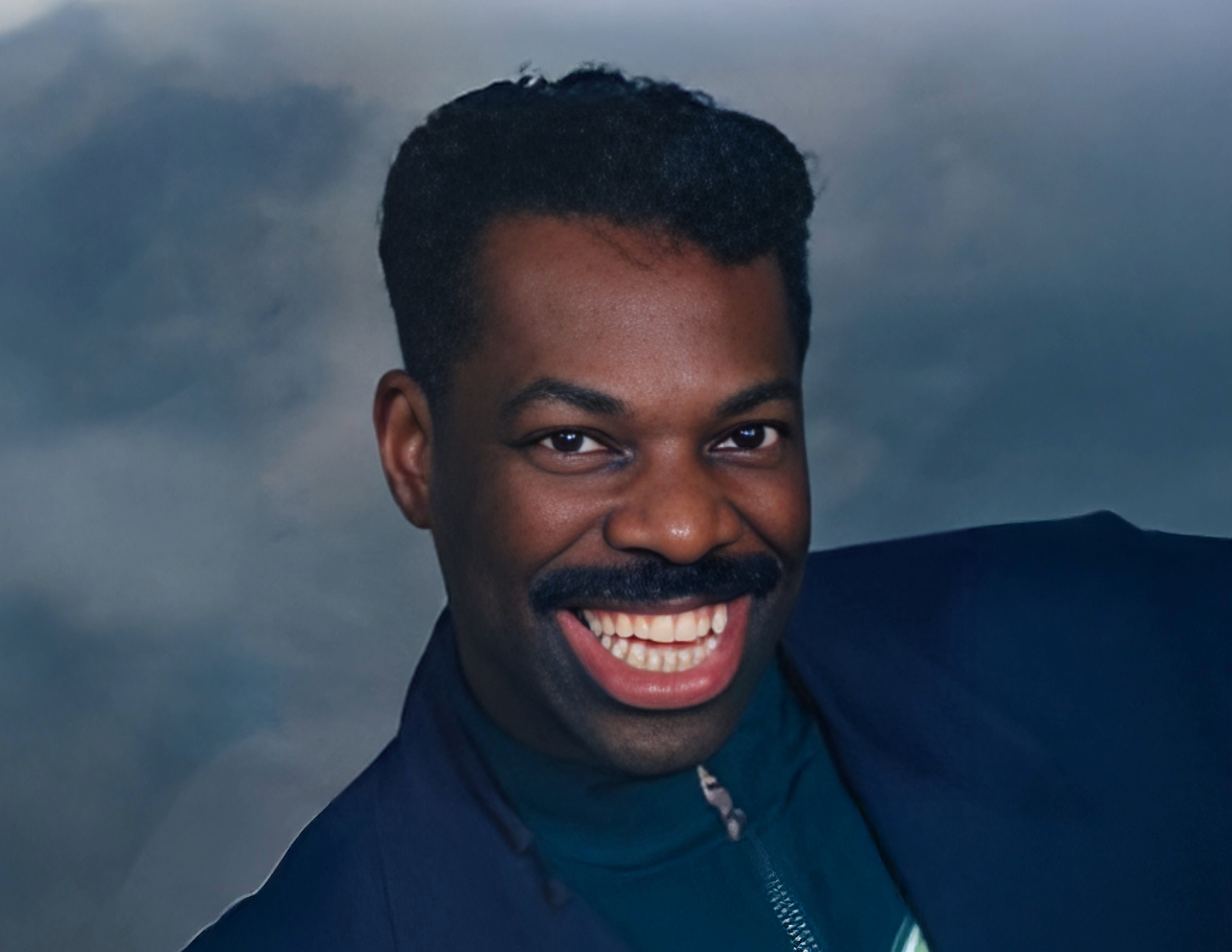 Writer: Nelson Hollins