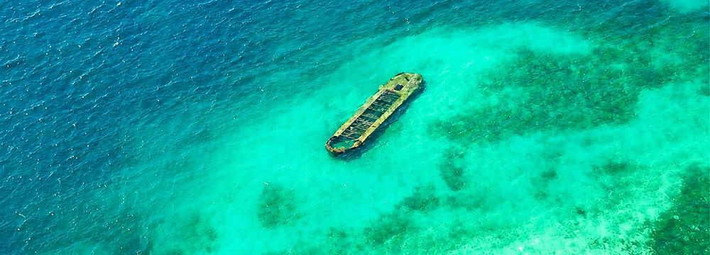 Speed boat