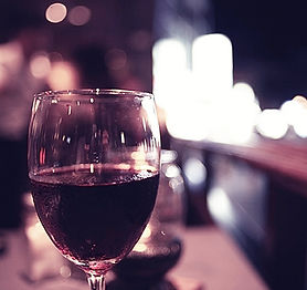 Ein Glas Wein