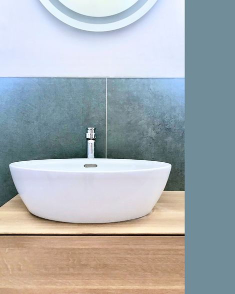 Très belle vasque de salle de bain