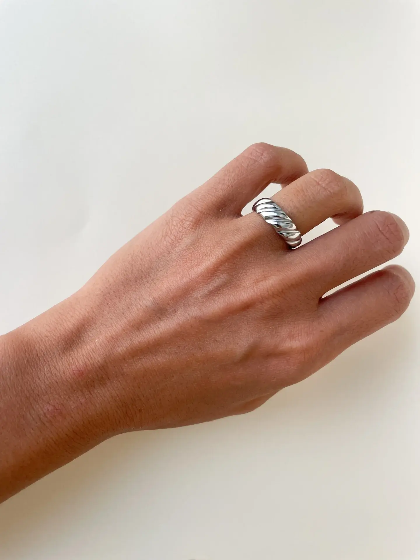 Anillo Ola Bold - Baño de Plata, Acero Inoxidable