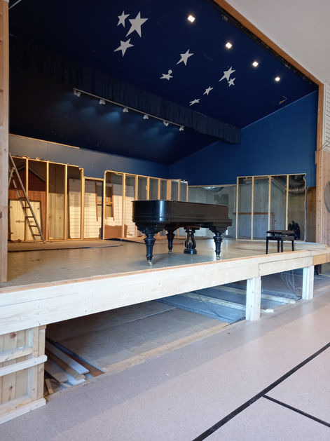 Flygel og riving av scene 2022.jpg