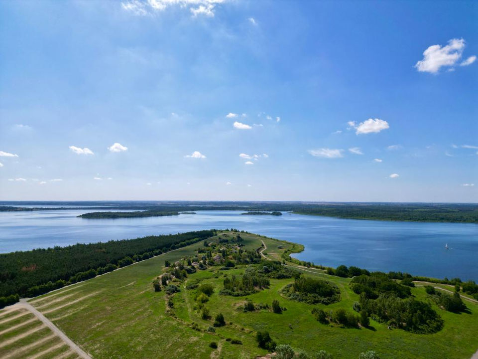 Die Agora Arena | Goitzschesee | Agora Halbinsel | Goitzsche Seeregion