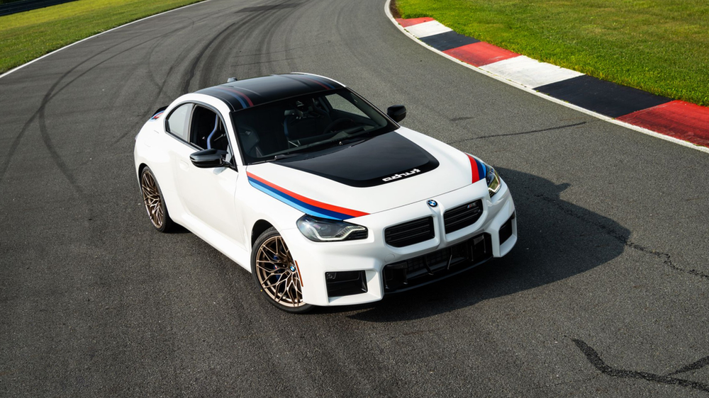 BMW M2 Turbo Design Edition: tributo a um ícone… mas só para os EUA thumbnail