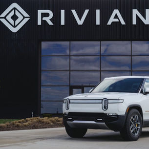 Rivian dá vida nova a baterias usadas