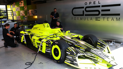 Opel GSE escolhe Evans e Pourchaire