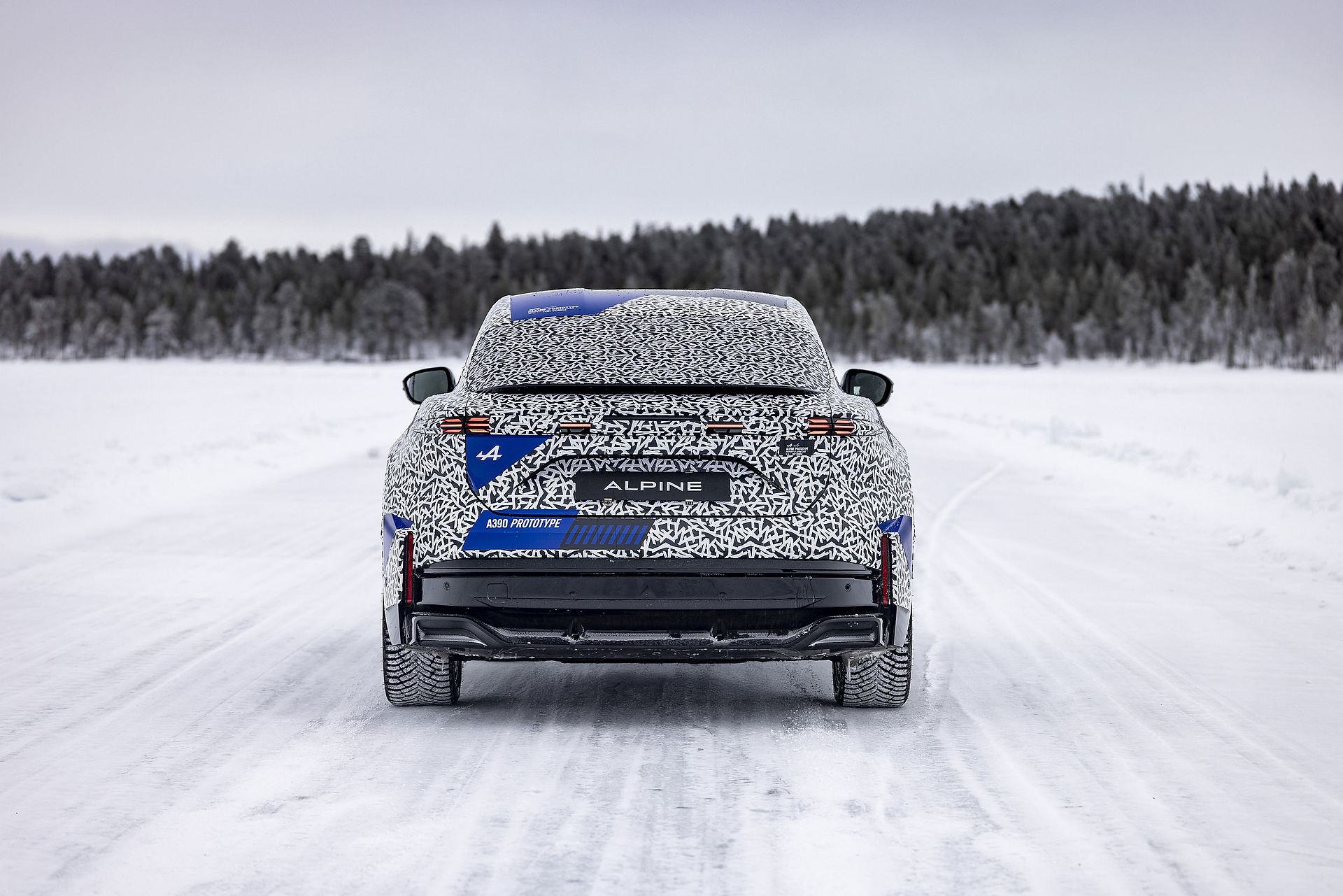 Alpine A390