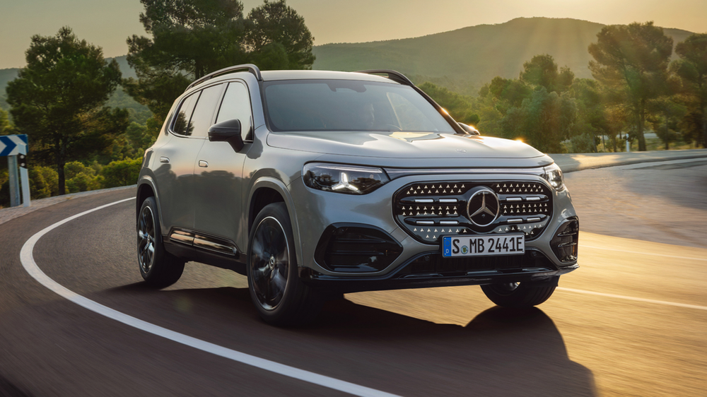 Mercedes GLB novo também substitui EQB thumbnail