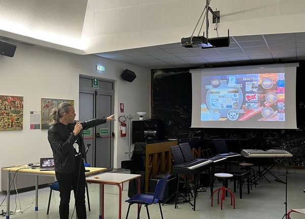 WhatsApp Image 2023-04-01 at 11.05.41 (4).jpeg