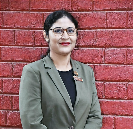 Dr Chhapekar_edited.jpg