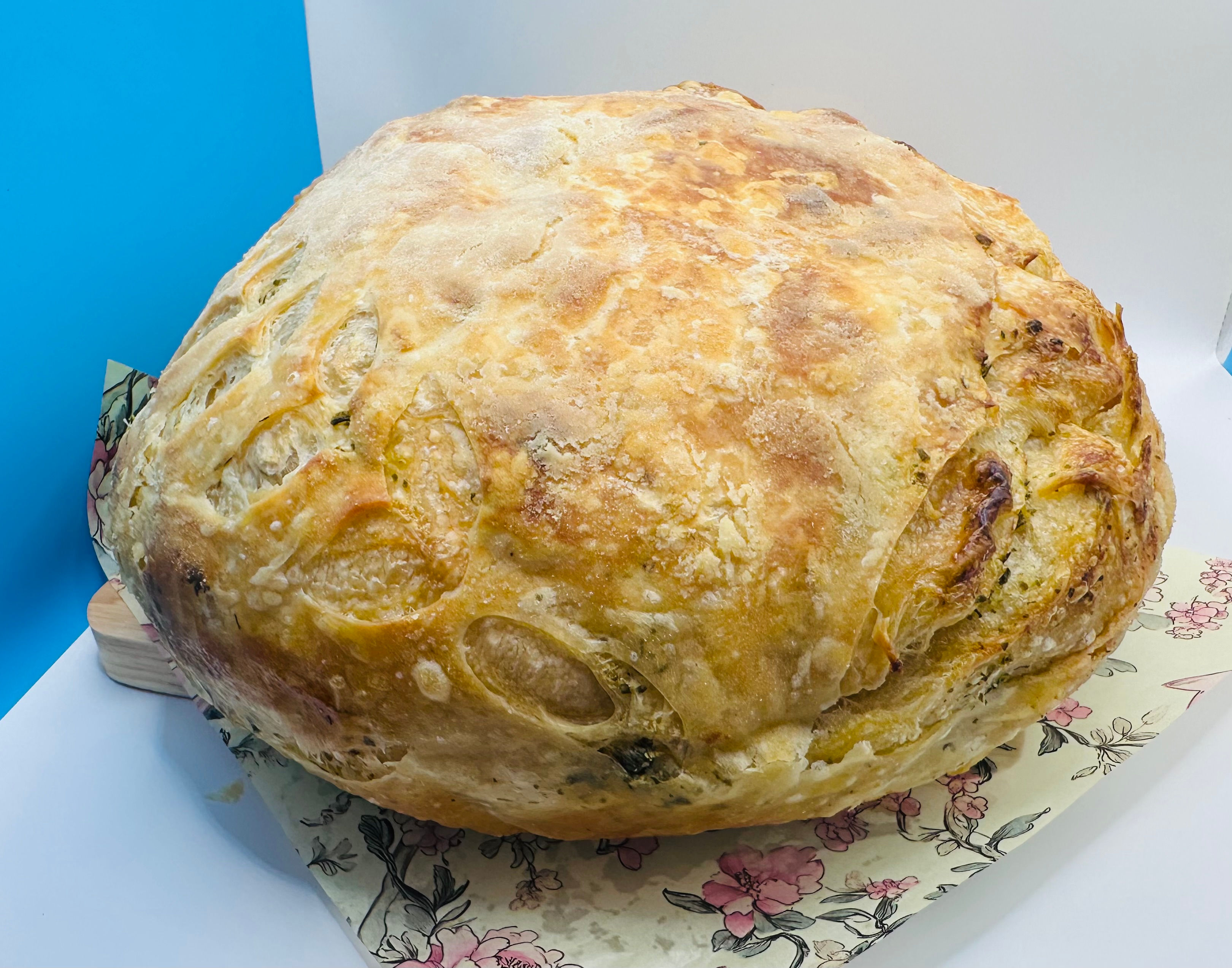 Garlic & Herb Croissant Sourdough