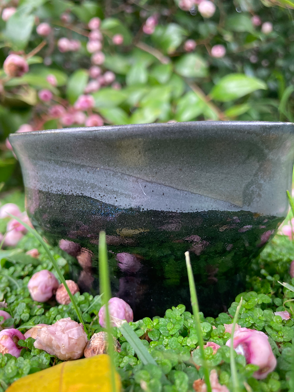 Thumbnail: The Wobbly Cauldron