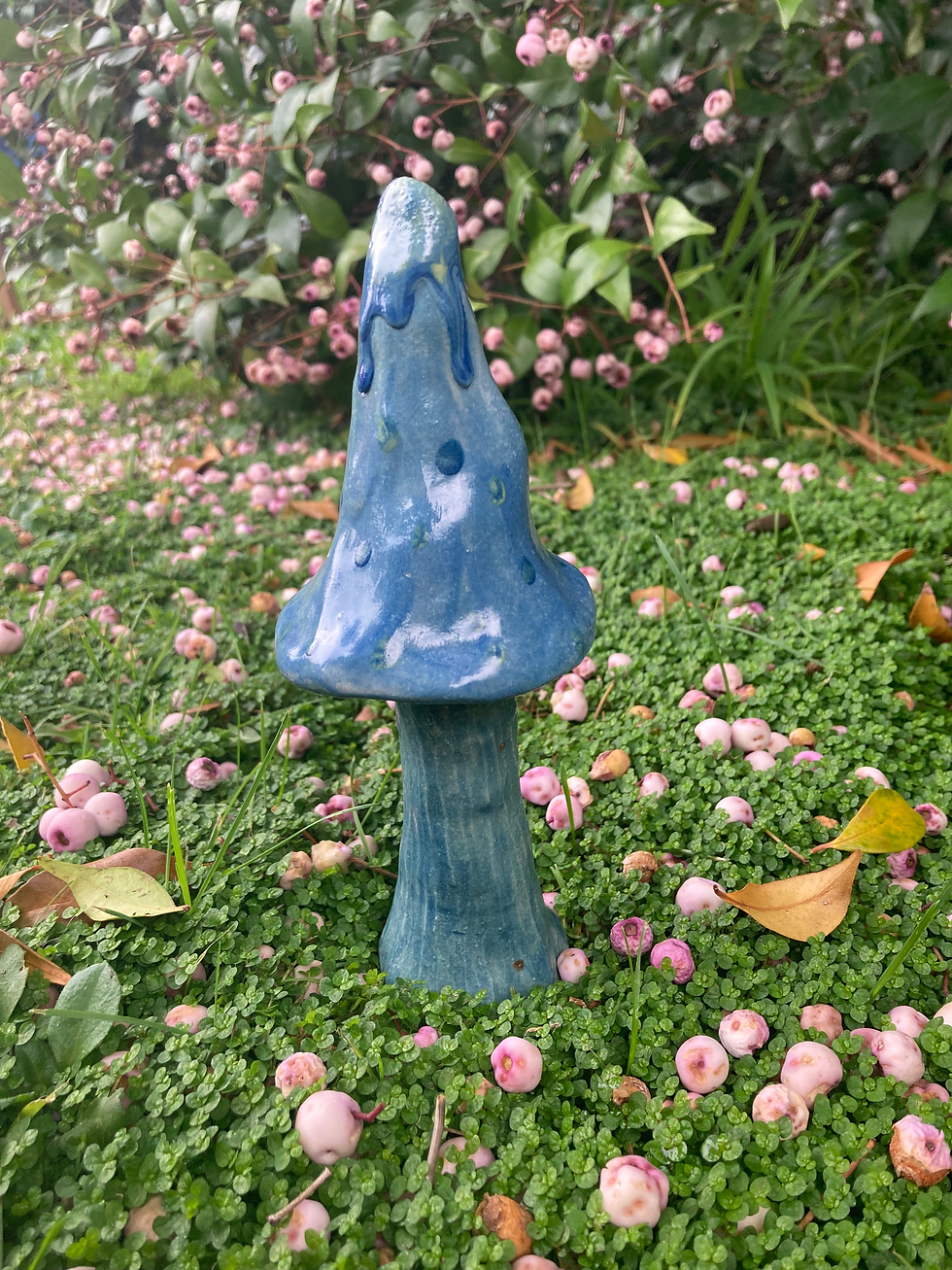Thumbnail: Blue Ice Cream Fungi