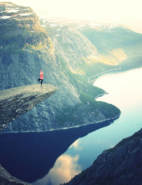Clifftop Yoga