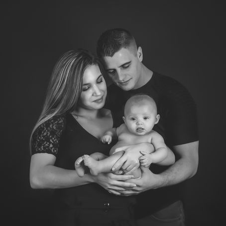 Quand naît la famille