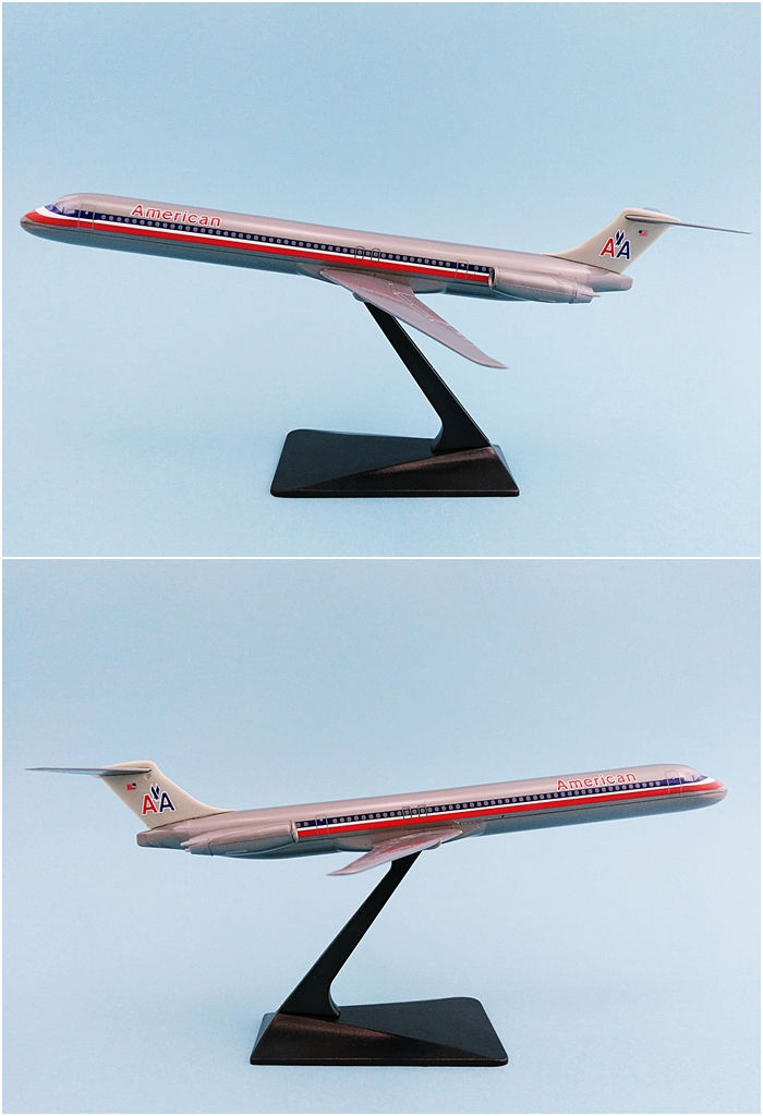 Imej kecil: American Airlines Scale 1-200 model McDonnell Douglas MD-83 N832RA