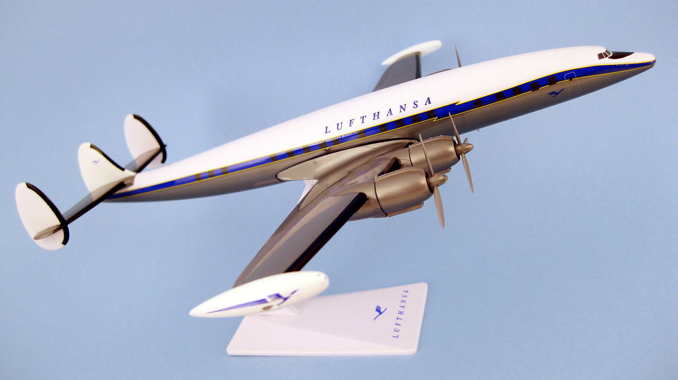 Миниатюра: Lufthansa Scale 1-125 model Lockheed L-1049 Super Constellation D-ALEM