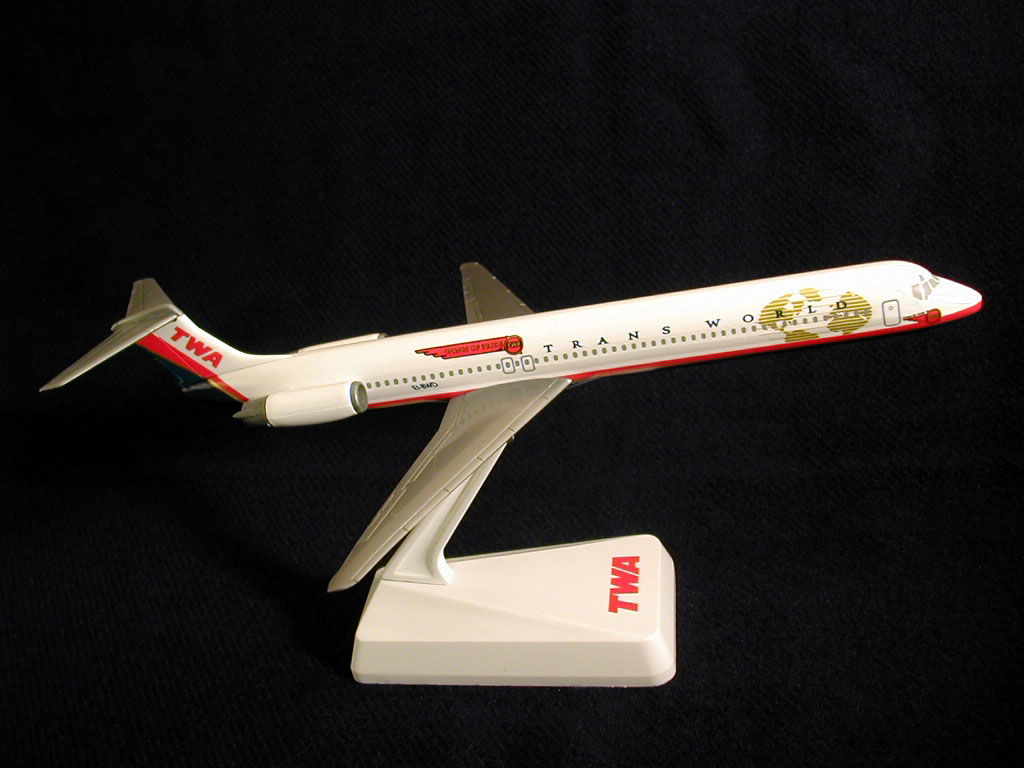 Trans World Airlines - TWA Scale 1-200 model McDonnell Douglas MD-83 EI-BWD #1