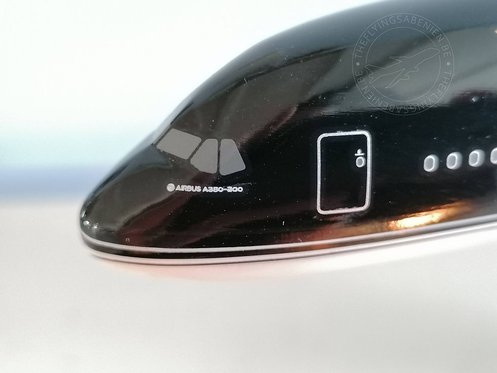 サムネイル： Emirates Scale 1-250 model Airbus A380-800 Collingwood Football Club Australia