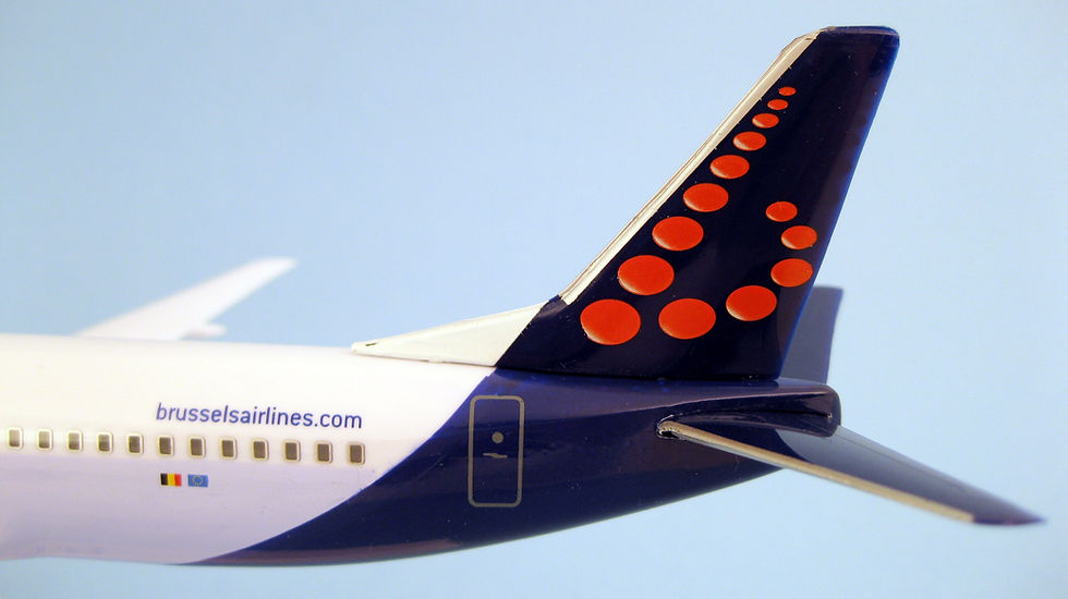 Thumbnail: Brussels Airlines Scale 1-180 model Boeing B737-400