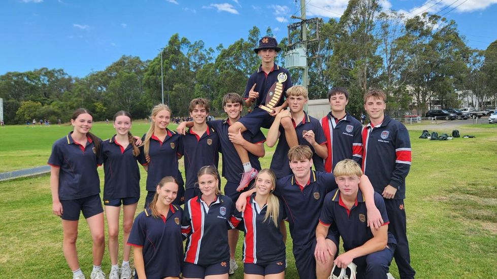 MAGDALENE CATHOLIC COLLEGE 10/11 MIXED FRISBEE DIVISION 1 CHAMPIONS 2025