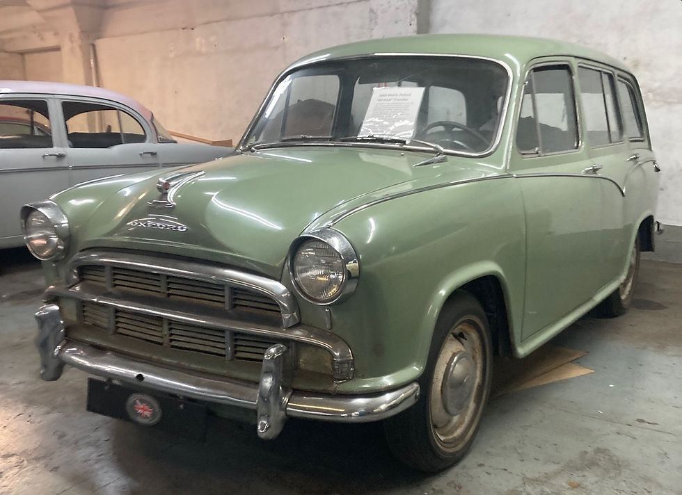 Morris Oxford "All Steel" Traveller Series IV